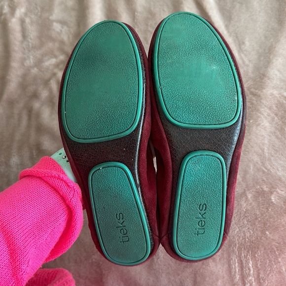 Rouge (red suede) Tieks Size 7 - Picture 2 of 4